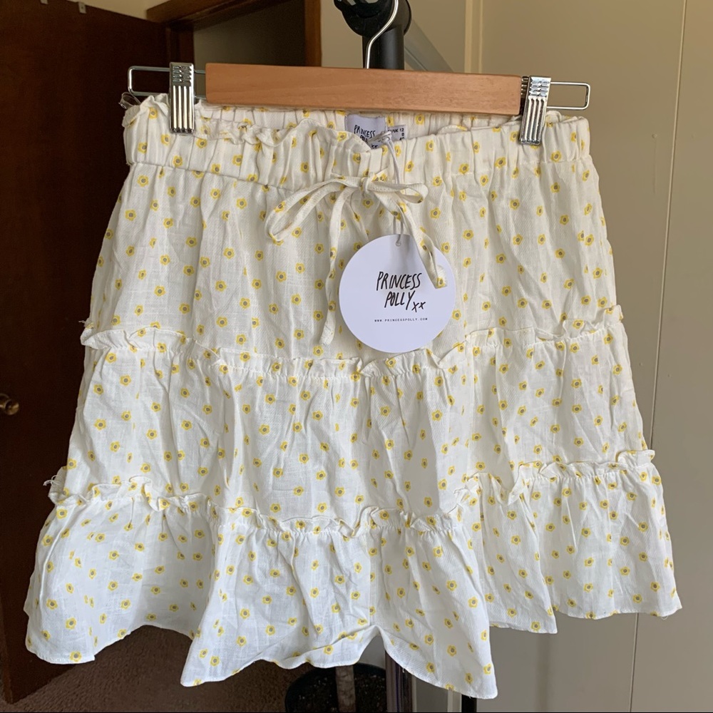 Princess Polly Dolly Mini Skirt Floral NWT 8